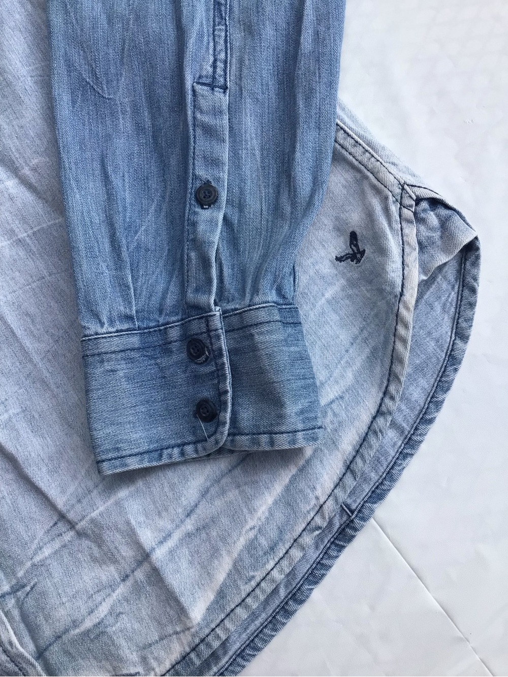 American Eagle Outfitters Faded Blue Denim Shirt - Picture 3 of 11
